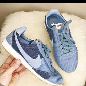 NIKE Pre Montreal racer vintage denim blue shoes 8